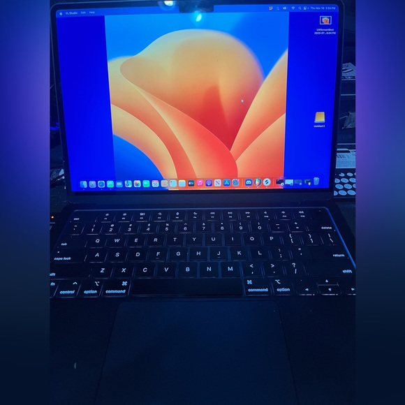 2022 Macbook Air with M2 chip
